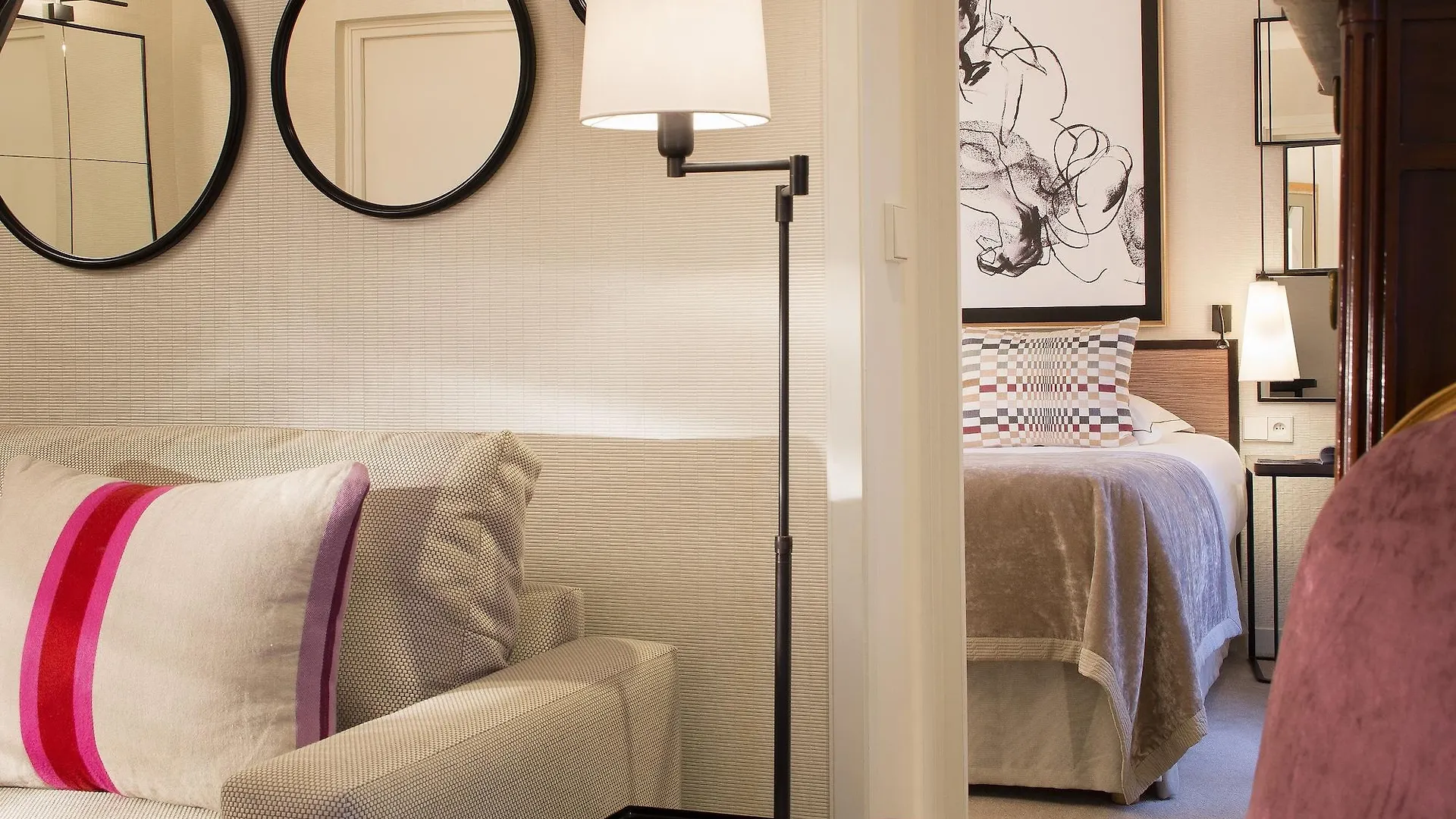 Hotel Balmoral Champs Elysees Paris