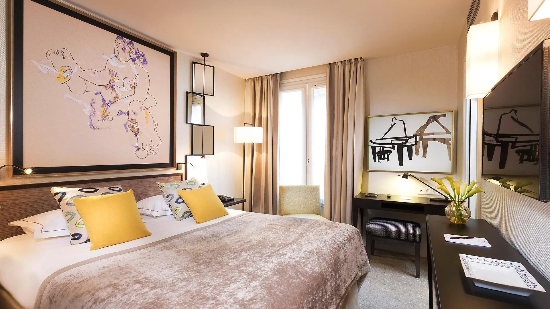 Balmoral Champs Elysees Paris Hotel