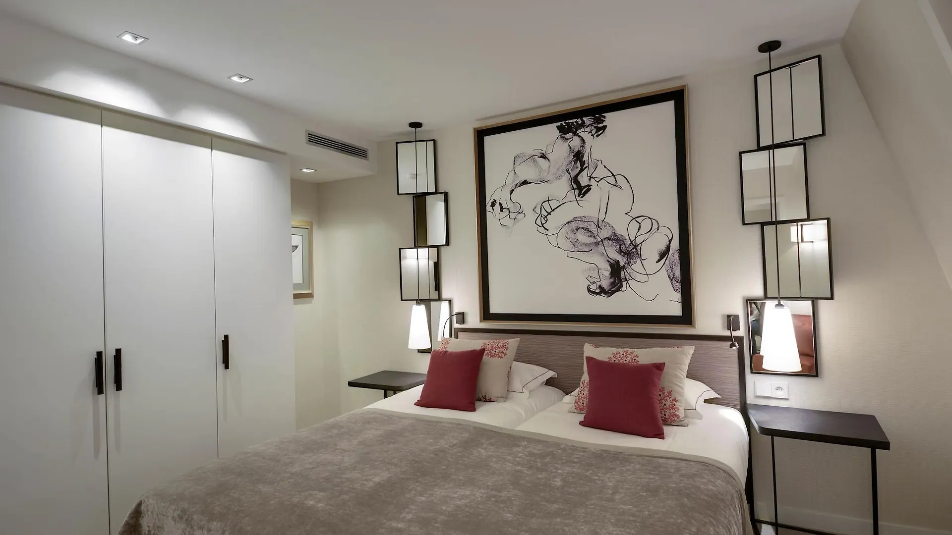 Balmoral Champs Elysees Paris